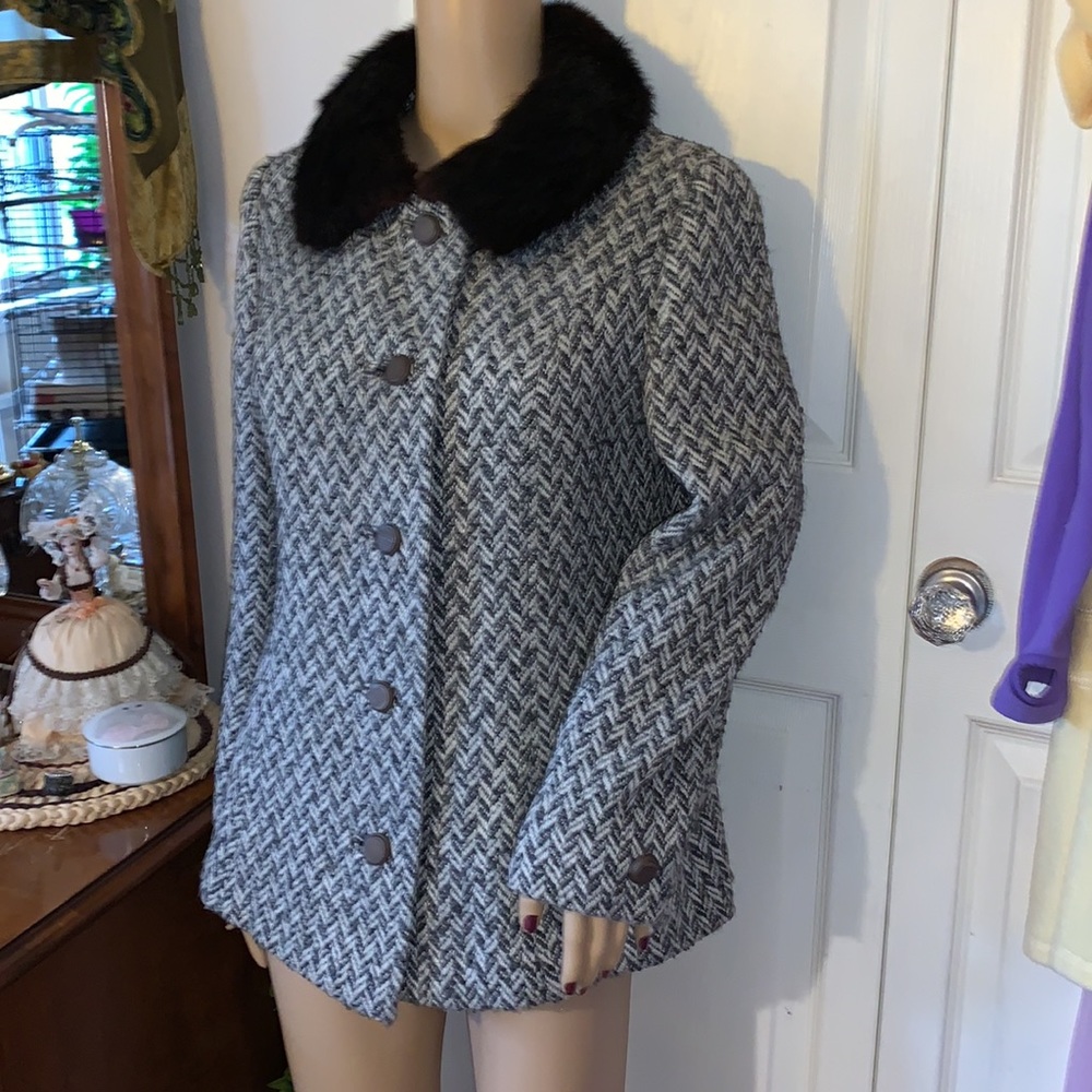 Chic Black and Gray Pea Coat with Faux Fur Collar